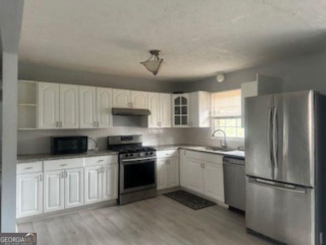 6485 Bobolink Court Rex, GA 30273 - Photo 3 of 12
