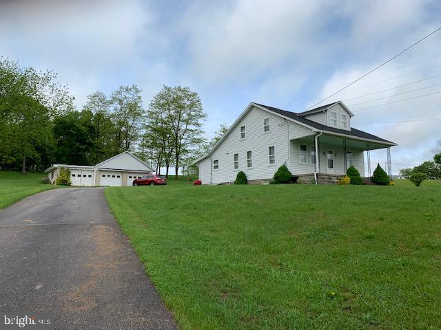 1886 Biglerville Road Gettysburg, PA 17325 - Photo 2 of 22