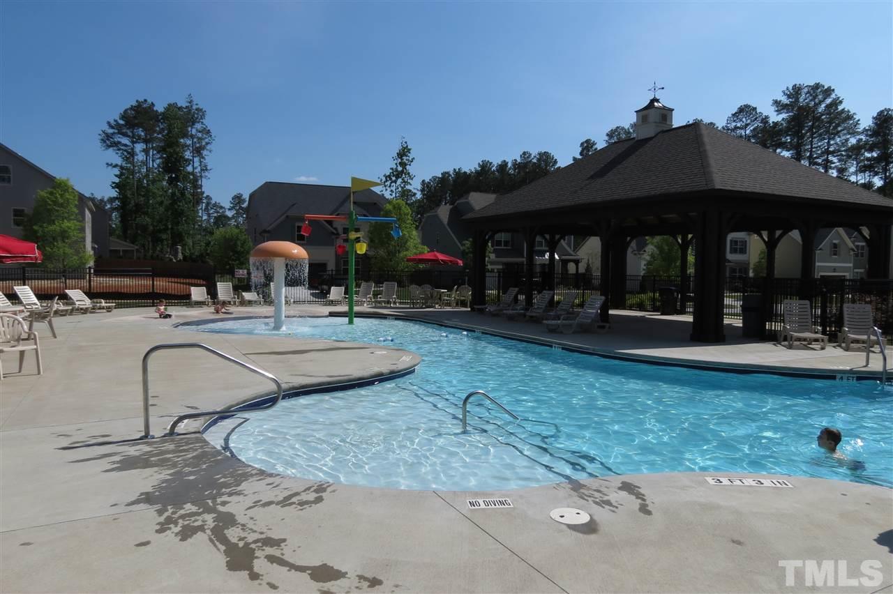 737 Wickham Ridge Road Apex, NC 27539 - Photo 5 of 6