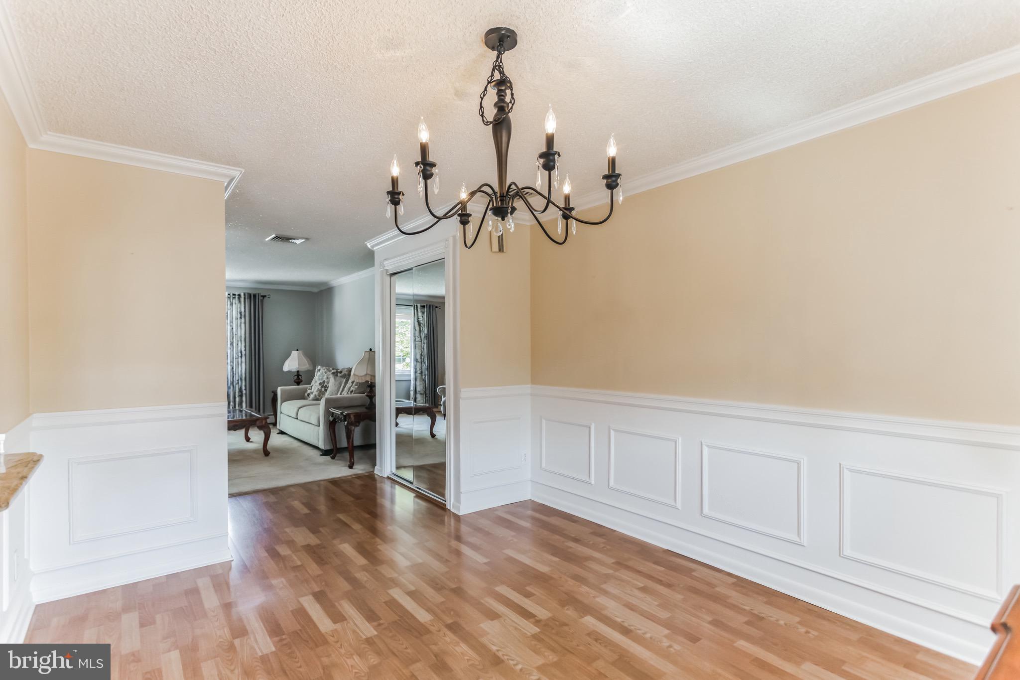 10825 Rayland Road Philadelphia, PA 19154 - Photo 8 of 30 Dining Room