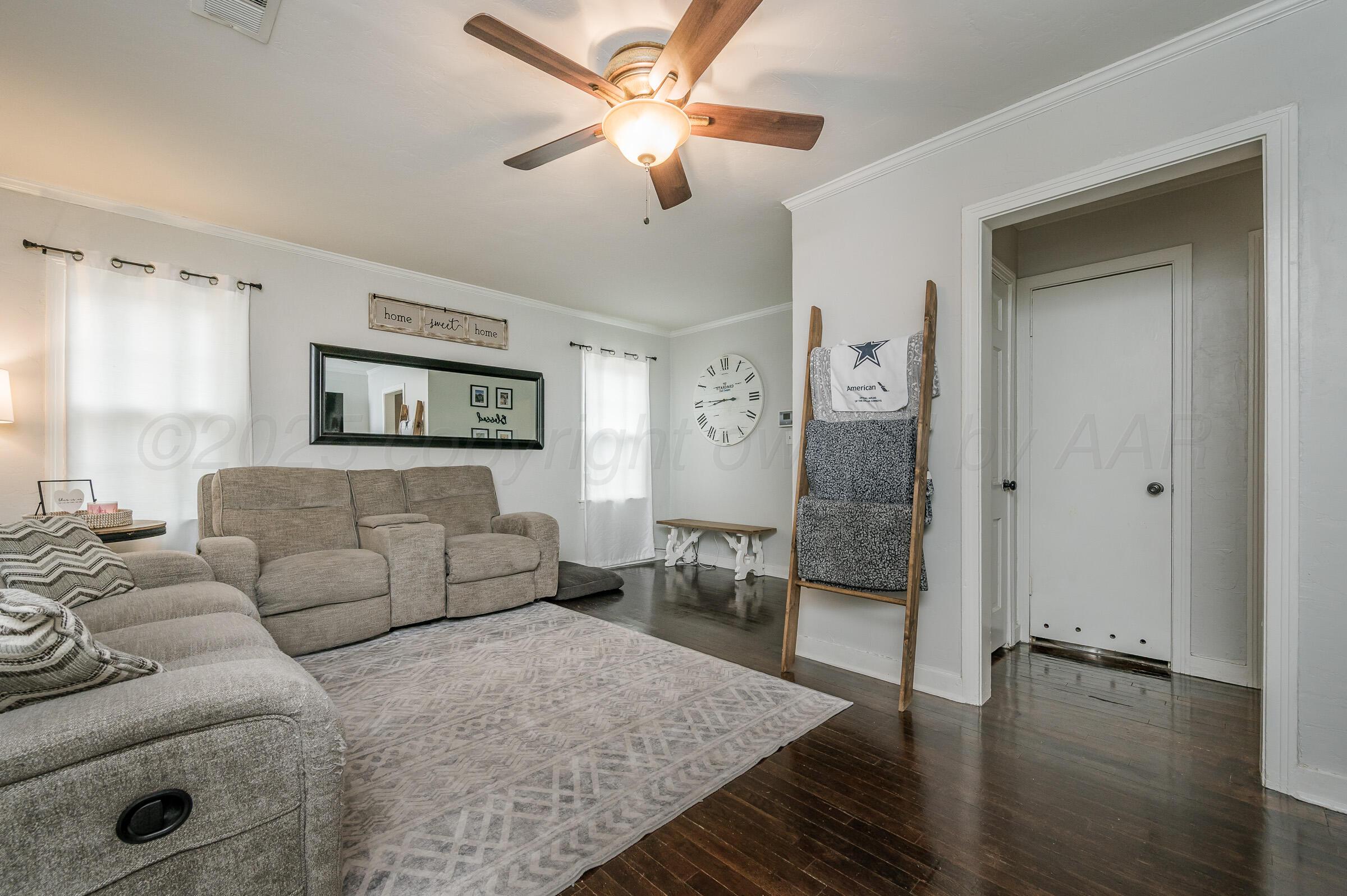 3619 South Hughes Street Amarillo, TX 79110 - Photo 4 of 17 1000008517