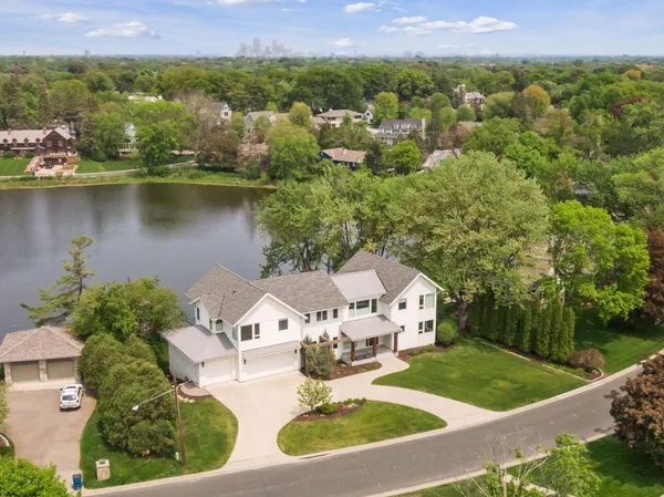 $3,500,000 | 4812 Lakeview Drive, Edina, MN 55424