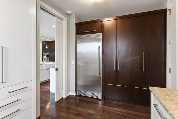 $3,500,000 | 4812 Lakeview Drive, Edina, MN 55424