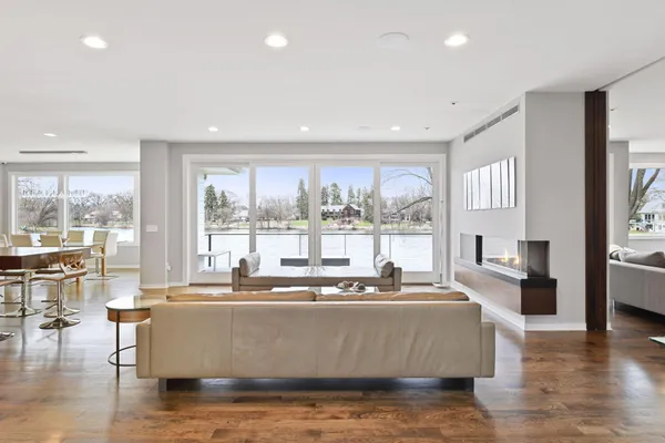 $3,500,000 | 4812 Lakeview Drive, Edina, MN 55424