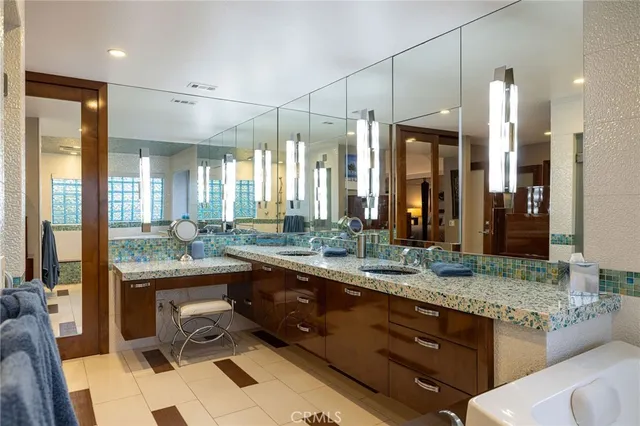 $3,600,000 | 25611 Rangewood Road, Laguna Hills, CA 92653