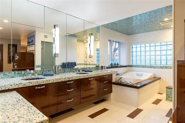 $3,600,000 | 25611 Rangewood Road, Laguna Hills, CA 92653