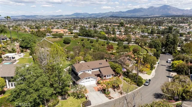 $3,600,000 | 25611 Rangewood Road, Laguna Hills, CA 92653
