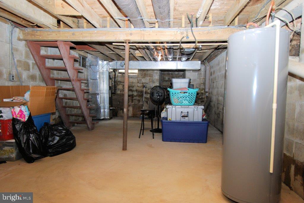 565 Nottingham Road Elkton, MD 21921 - Photo 22 of 51 a view of storage and utility room