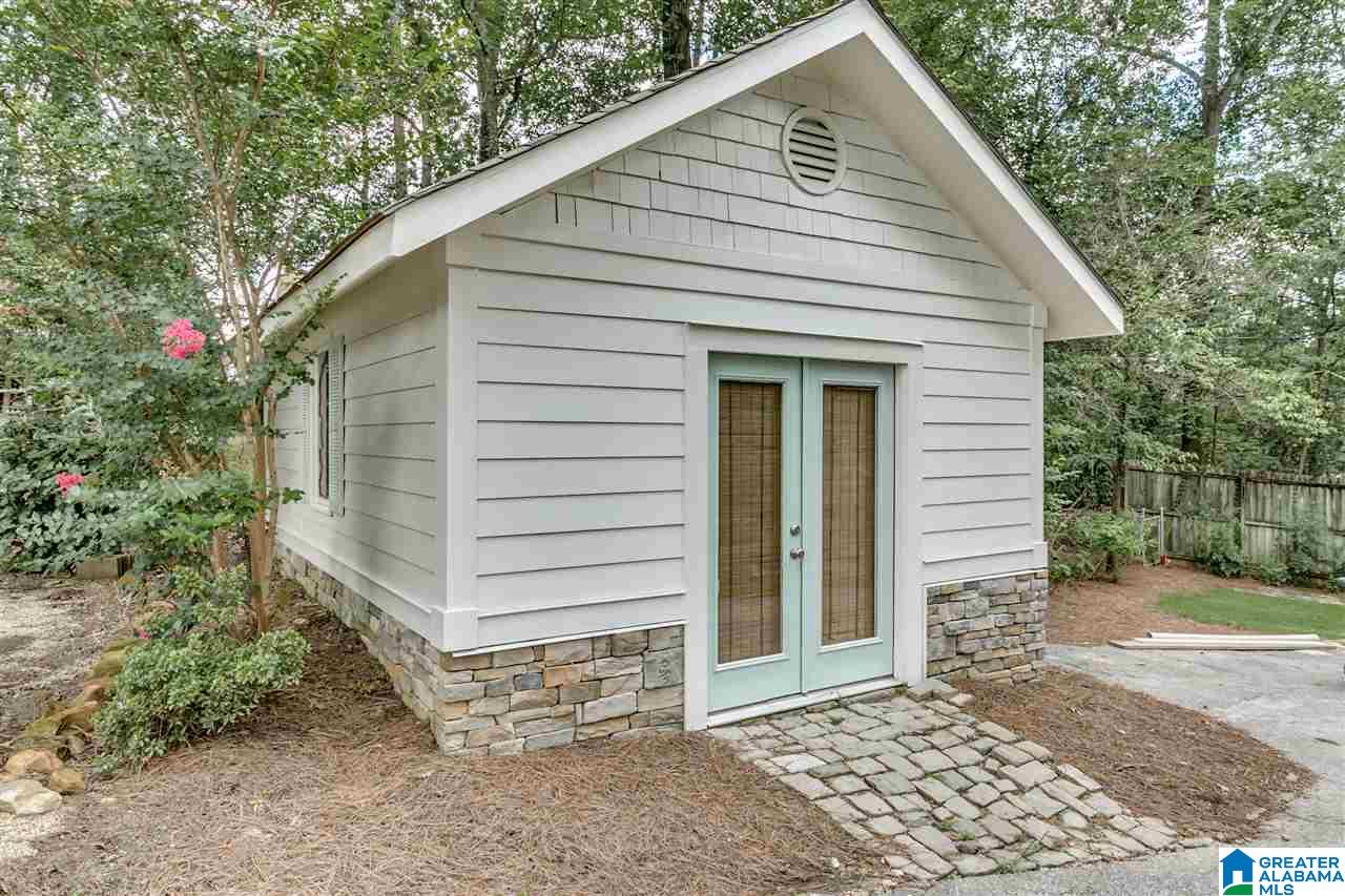 2423 Ridge Crest Lane Birmingham, AL 35243 - Photo 36 of 47 Gallery Image 36