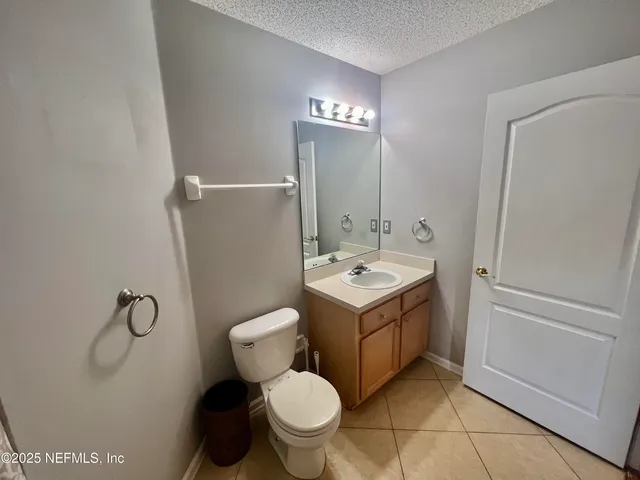 $2,400 | 9332 Beresford Court, Jacksonville, FL 32244