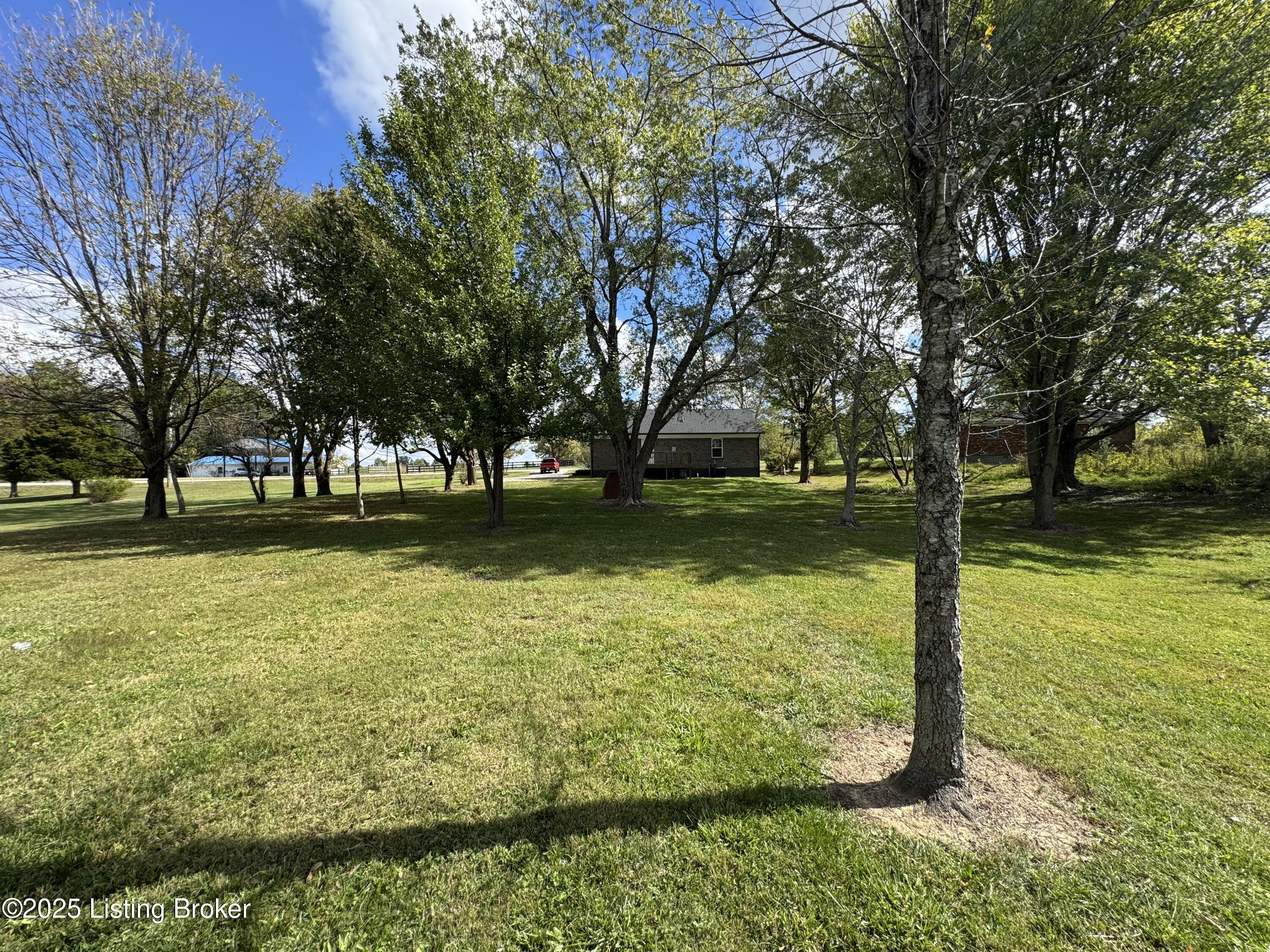 6480 Loretto Road Bardstown, KY 40004 - Photo 33 of 37 IMG_6870