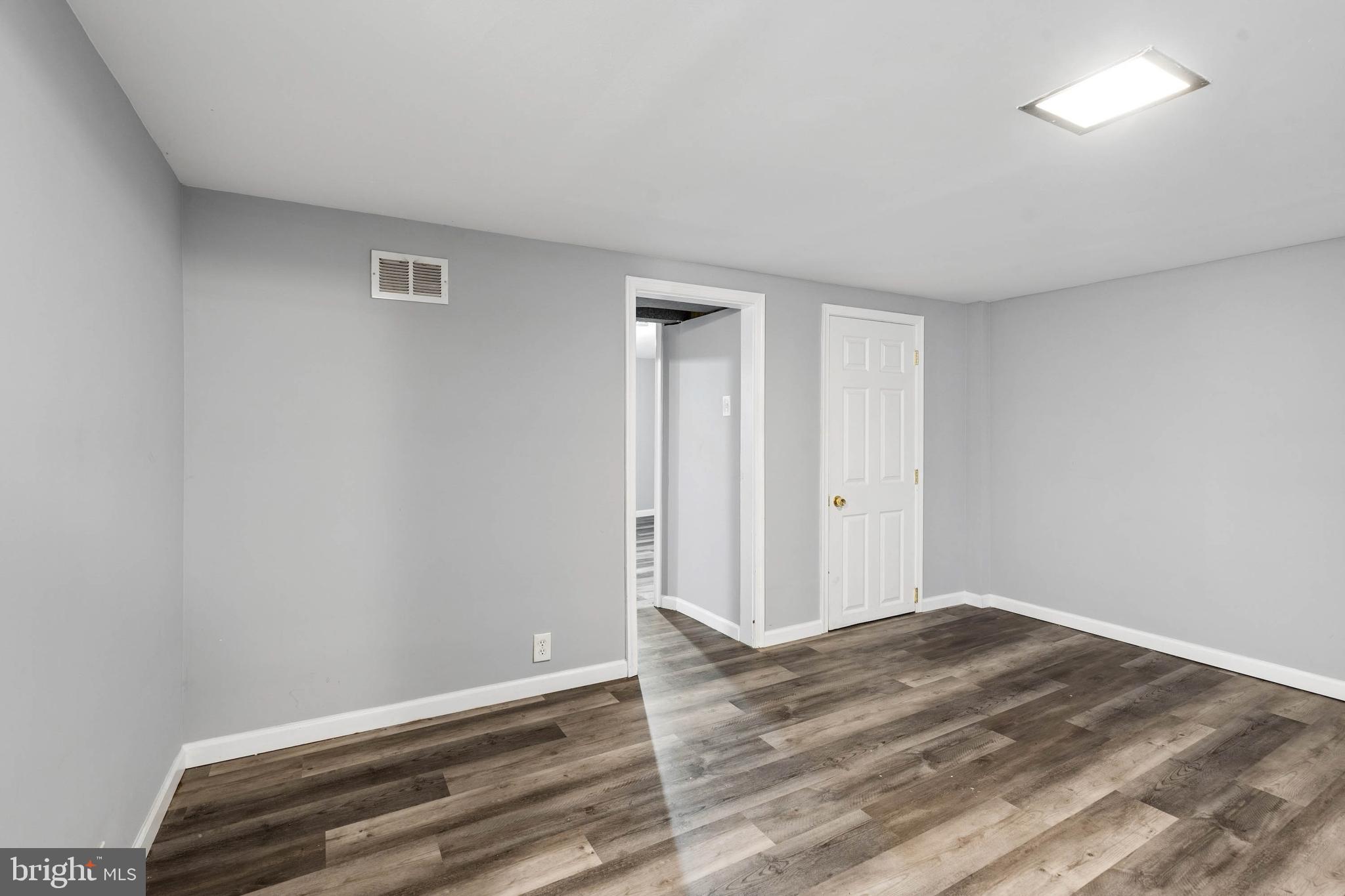 838 Bradhurst Road Baltimore, MD 21212 - Photo 14 of 20 Gallery Image 14