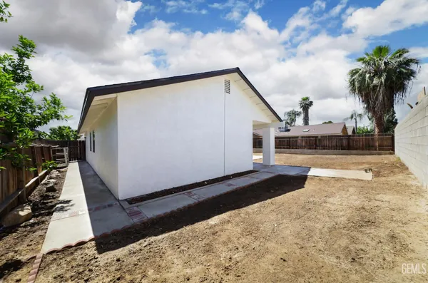 $364,900 | Undisclosed Address, Bakersfield, CA 93313