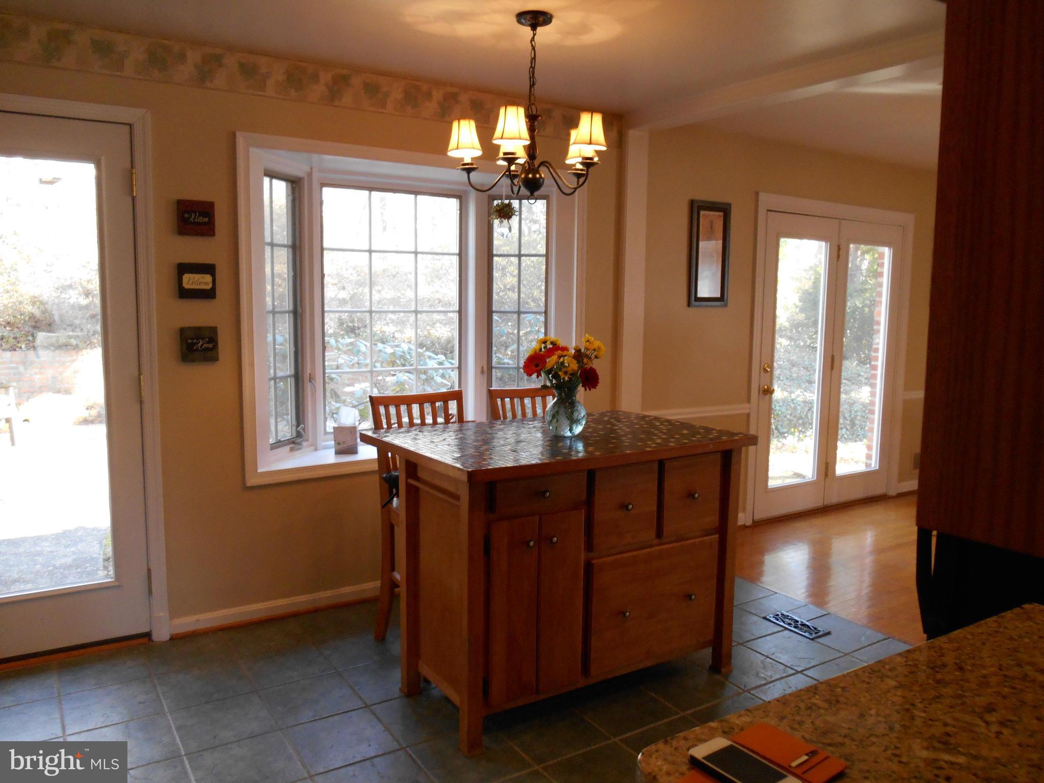 2135 Edgewater Parkway Silver Spring, MD 20903 - Photo 10 of 10 Kitchen