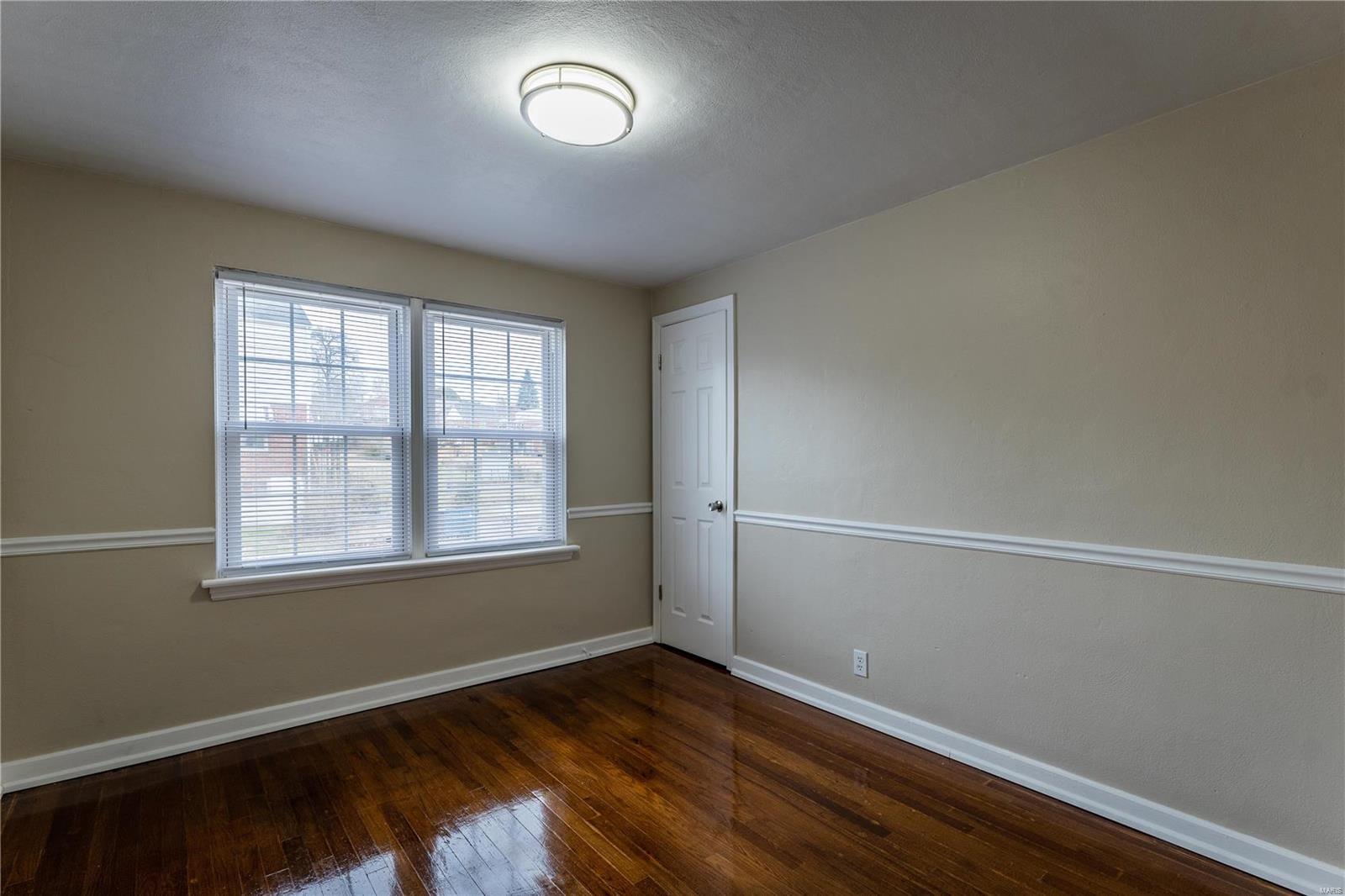 4618 Roxie Street St. Louis, MO 63121 - Photo 9 of 12 Gallery Image 9