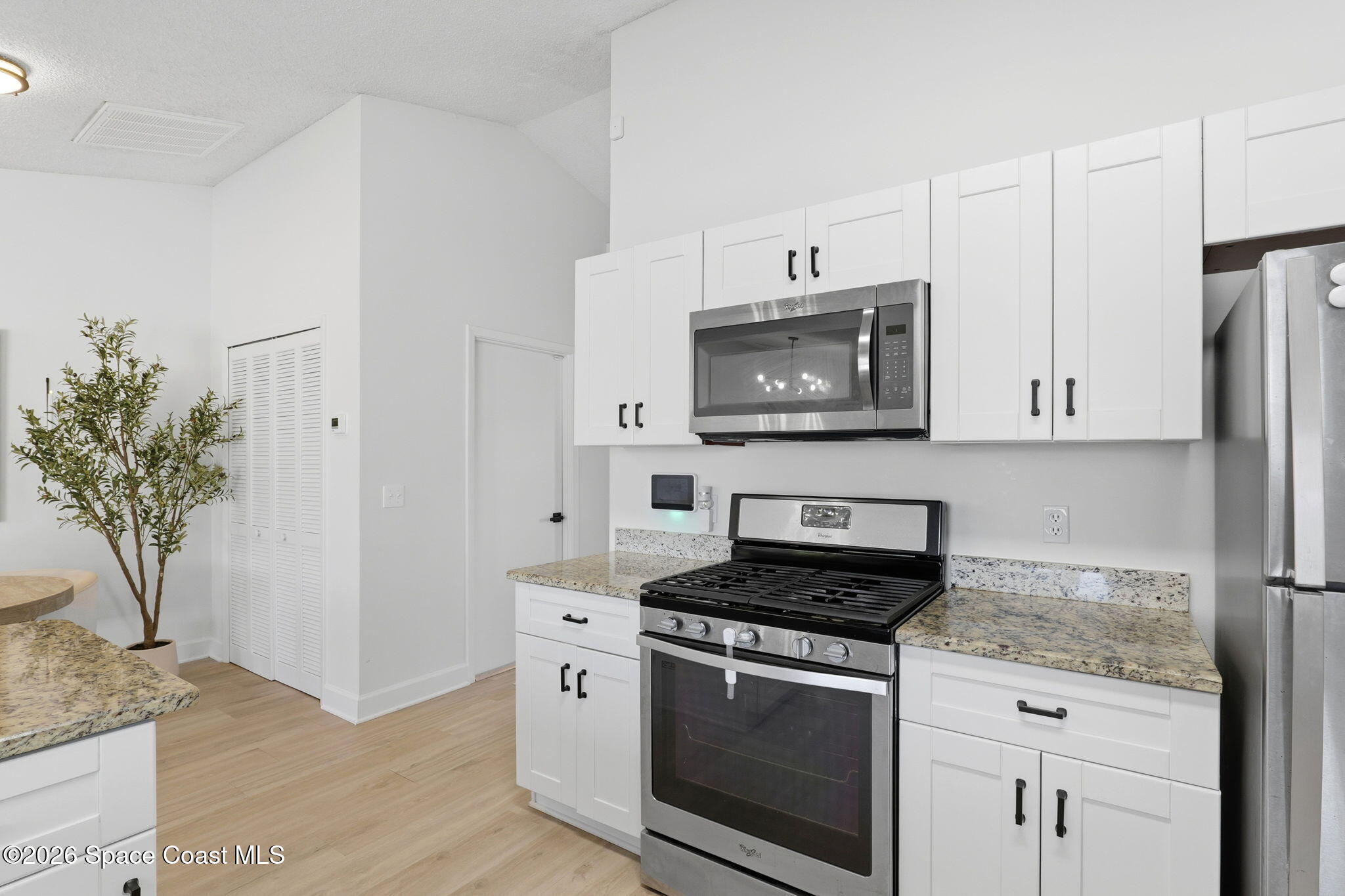 2420 Bent Pine Street Melbourne, FL 32935 - Photo 18 of 45 41-web-or-mls-House-34