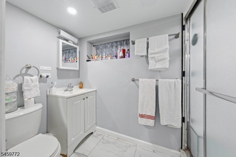 15 Stevens Road Belleville, NJ 07109 - Photo 26 of 38 Gallery Image 26