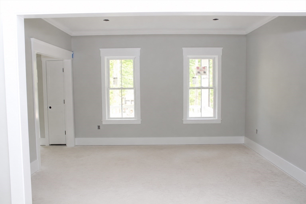 32 Mendon Street Upton, MA 01568 - Photo 12 of 30