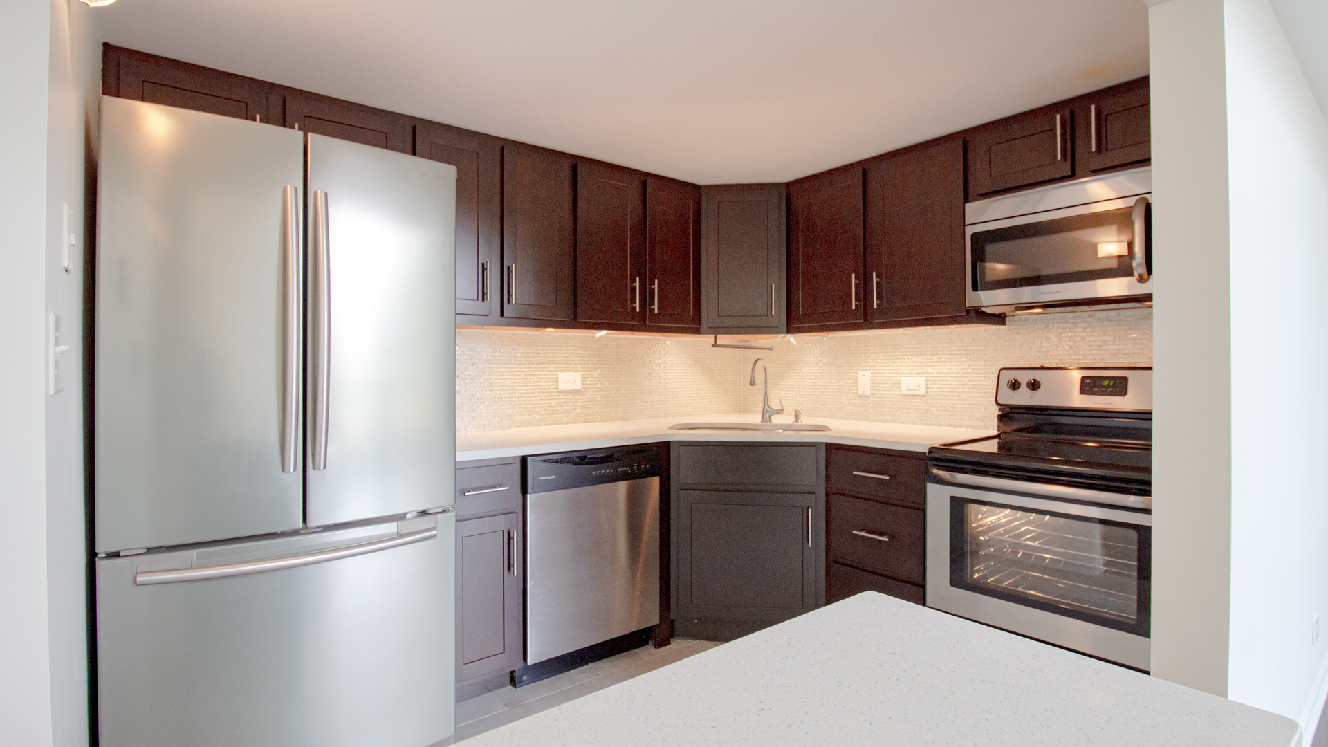 20 North Tower Road, Unit 1M Oak Brook, IL 60523 - Photo 3 of 30 Gallery Image 3