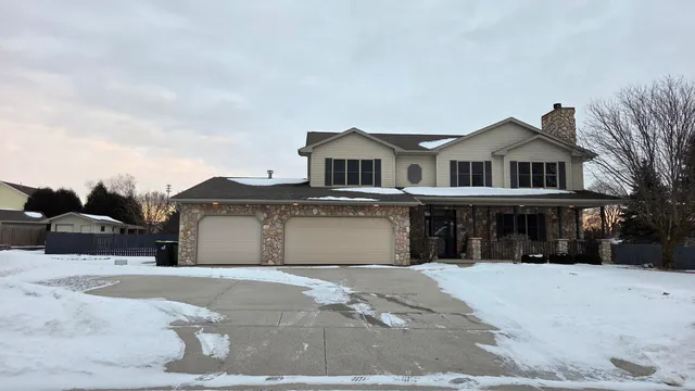 $649,000 | 242 Kiesner Drive, Chilton, WI 53014