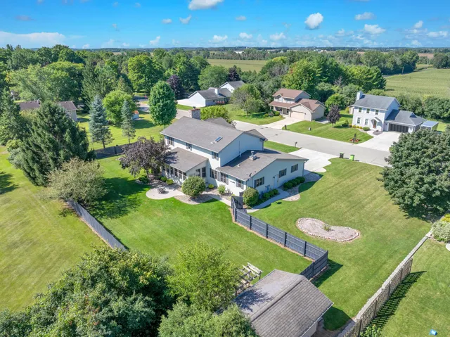 $649,000 | 242 Kiesner Drive, Chilton, WI 53014