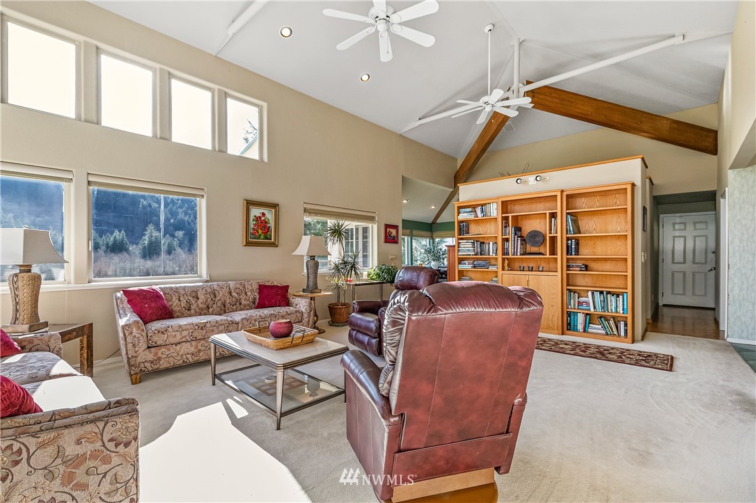 4411 Park Road Sedro-Woolley, WA 98284 - Photo 11 of 40 Gallery Image 11