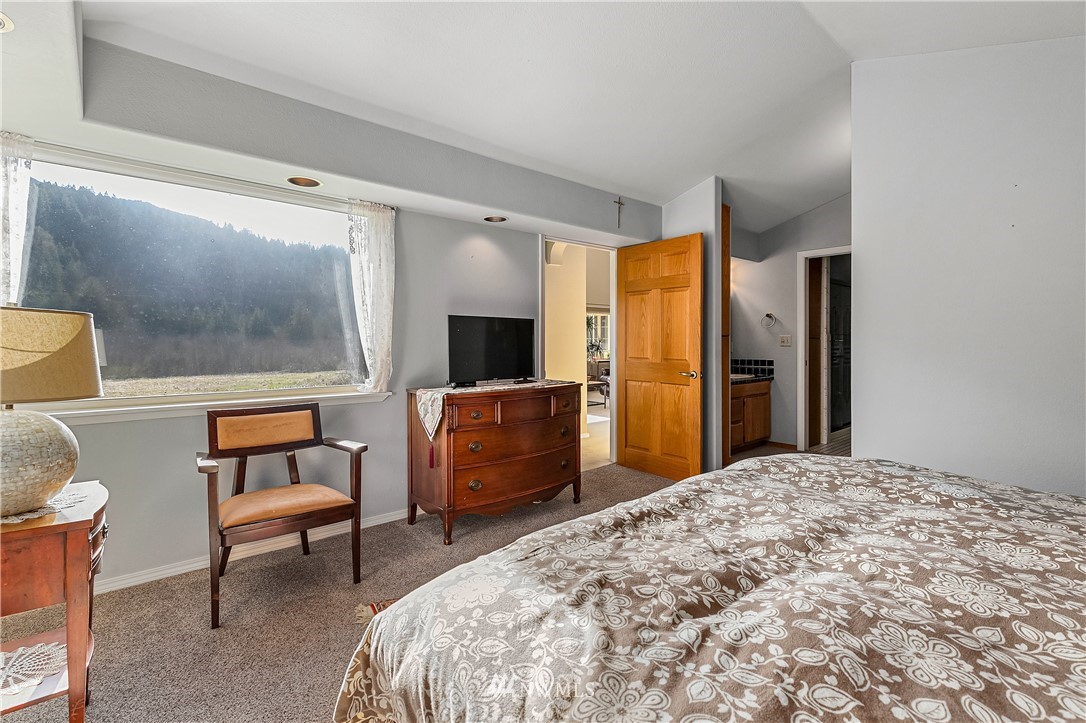 4411 Park Road Sedro-Woolley, WA 98284 - Photo 22 of 40 Gallery Image 22