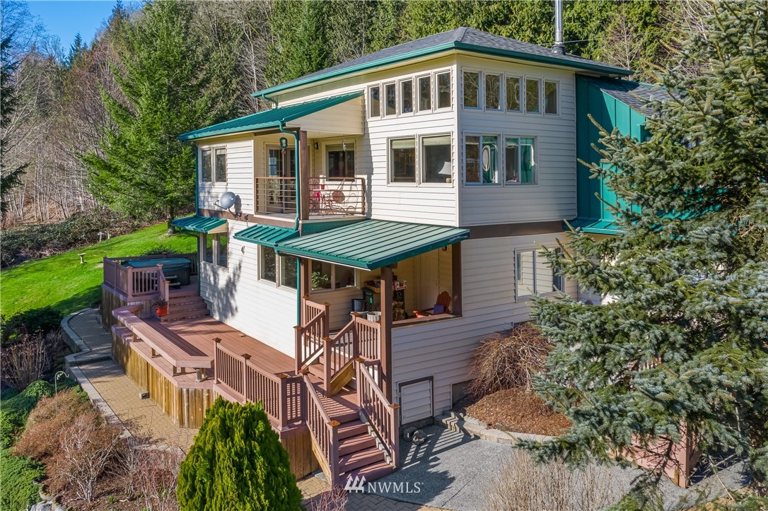 4411 Park Road Sedro-Woolley, WA 98284 - Photo 5 of 40 Gallery Image 5