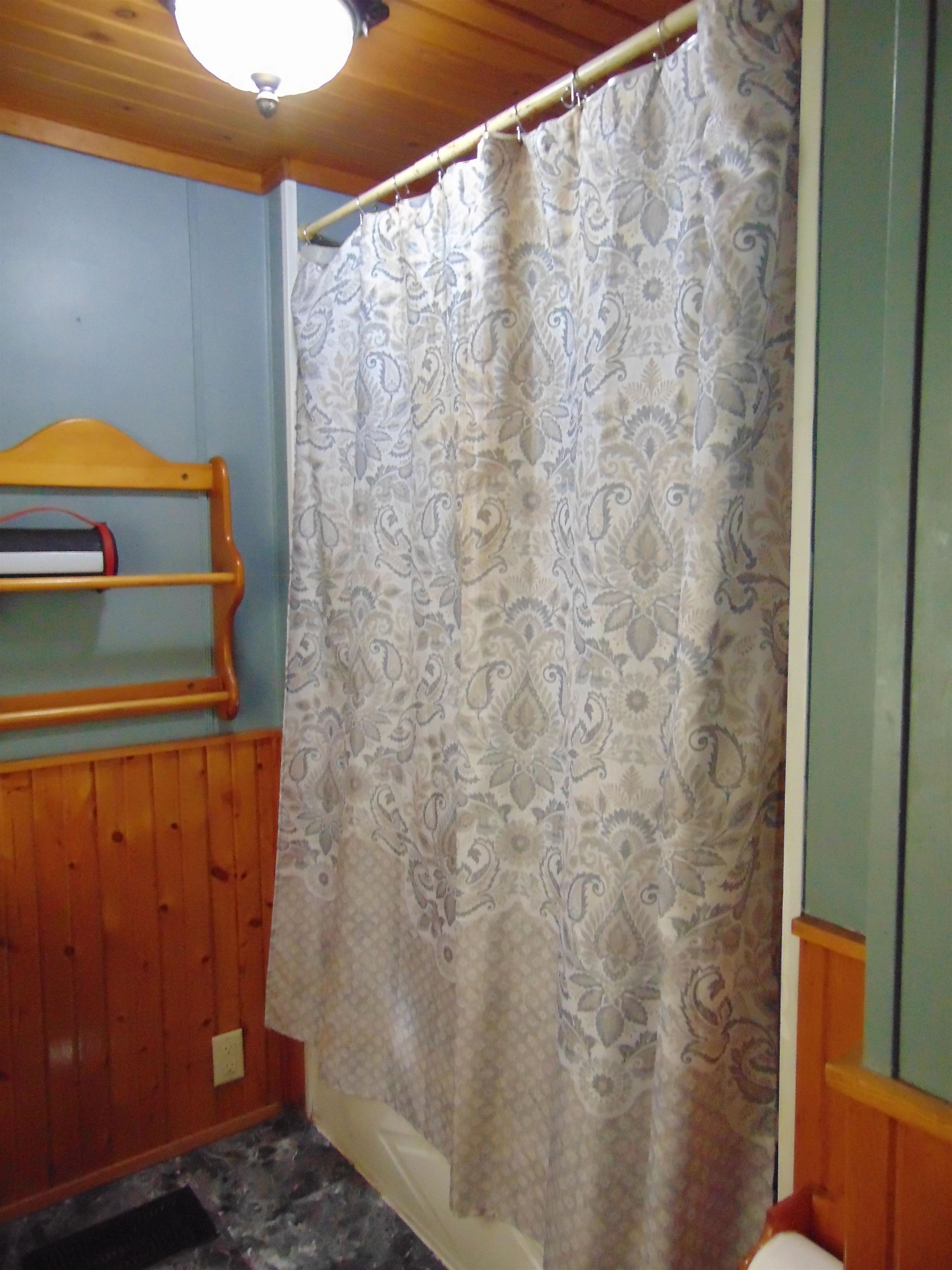 4449 North State Road Alma, MI 48801 - Photo 23 of 48 1899856-22.JPG