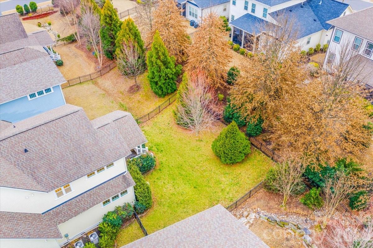 218 June Bug Lane Fort Mill, SC 29708 - Photo 5 of 48 Gallery Image 5