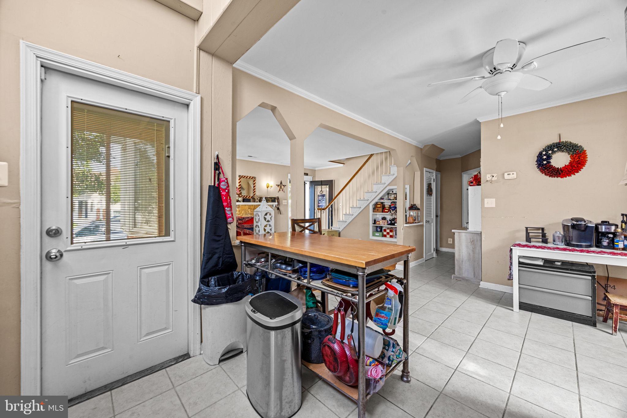 214 Chelsea Road Pasadena, MD 21122 - Photo 12 of 30 Gallery Image 12