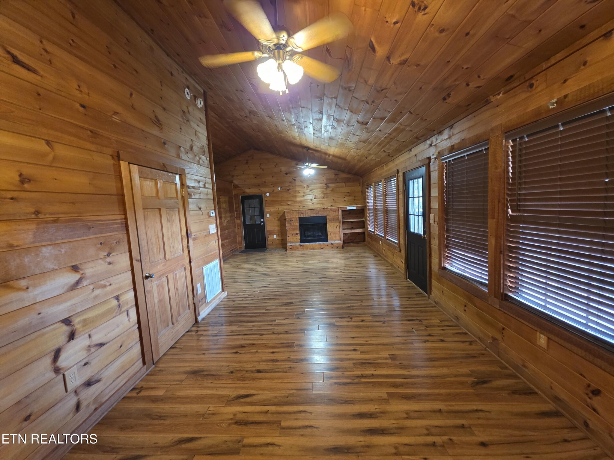 2560 Goose Gap Road Sevierville, TN 37876 - Photo 17 of 27 Gallery Image 17