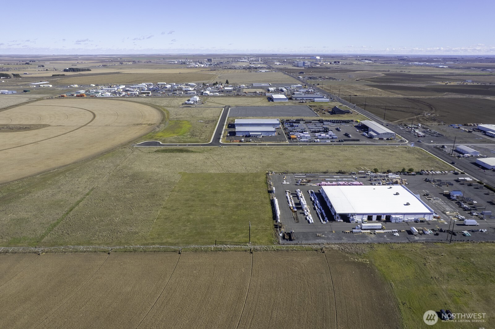 0 East Wheeler Road Moses Lake, WA 98837 - Photo 6 of 12 an aerial view of a ocean beach