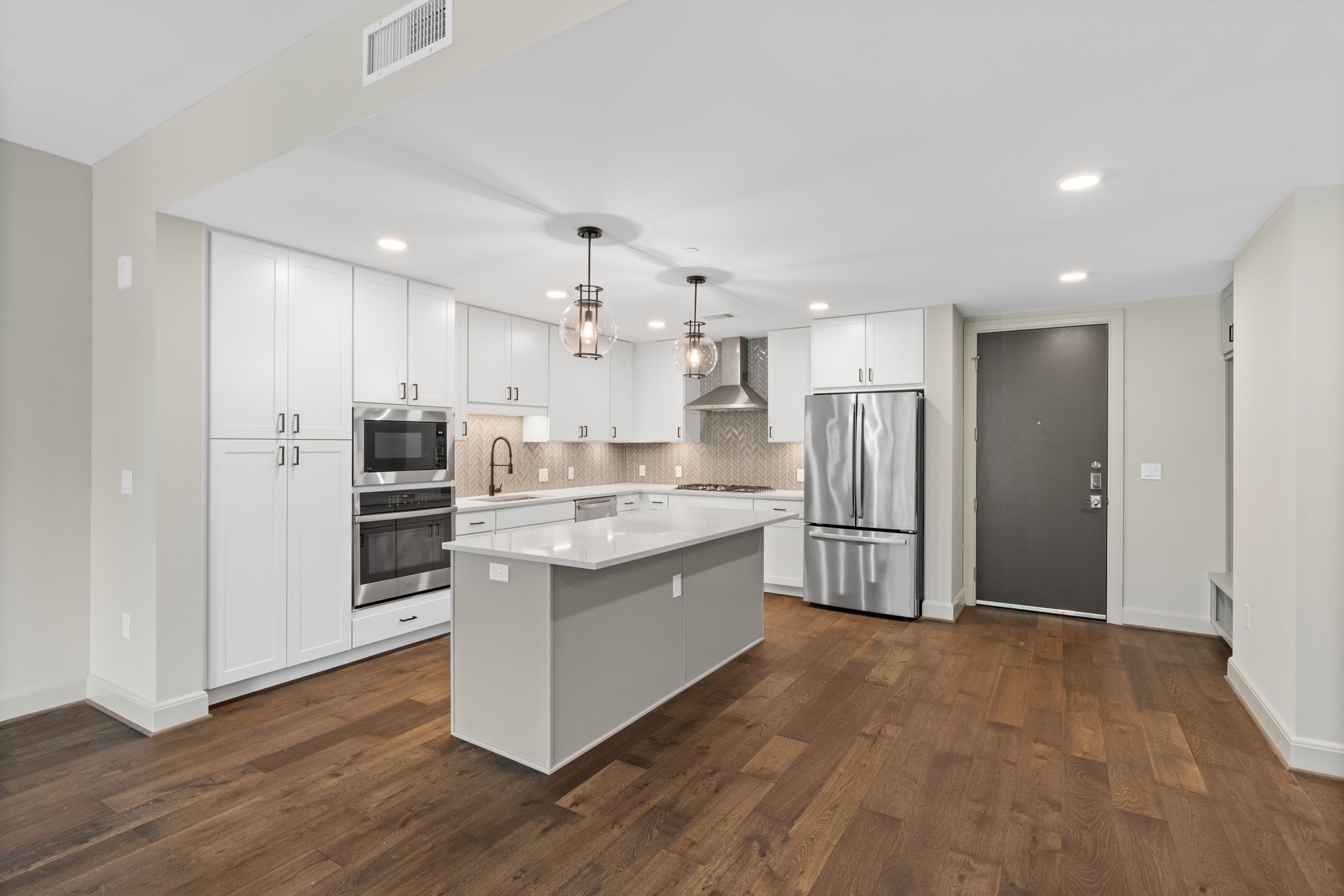 2511 Willowick Road, Unit 210 Houston, TX 77027 - Photo 3 of 45