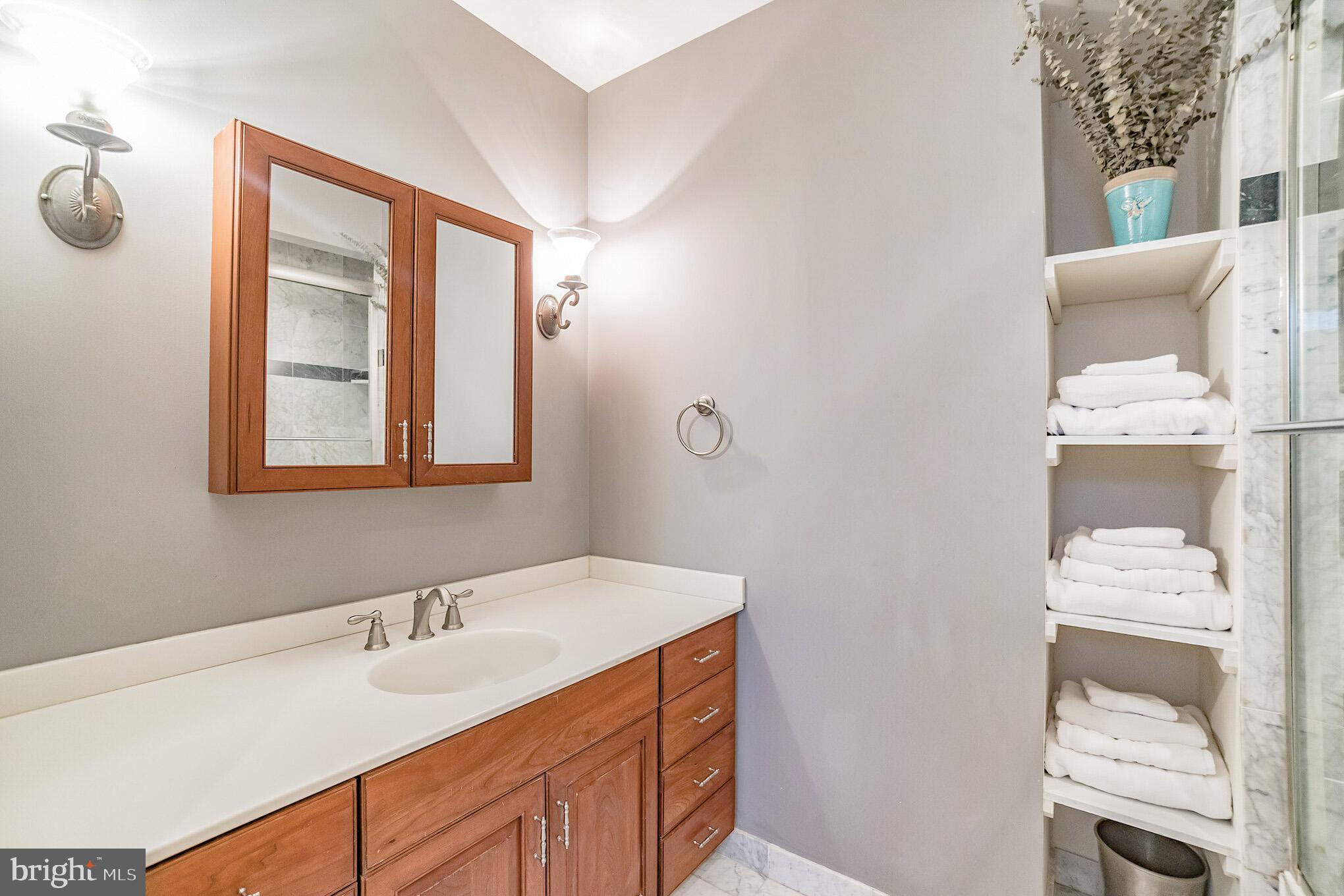 1717 Spring Garden Street, Unit B Philadelphia, PA 19130 - Photo 14 of 21