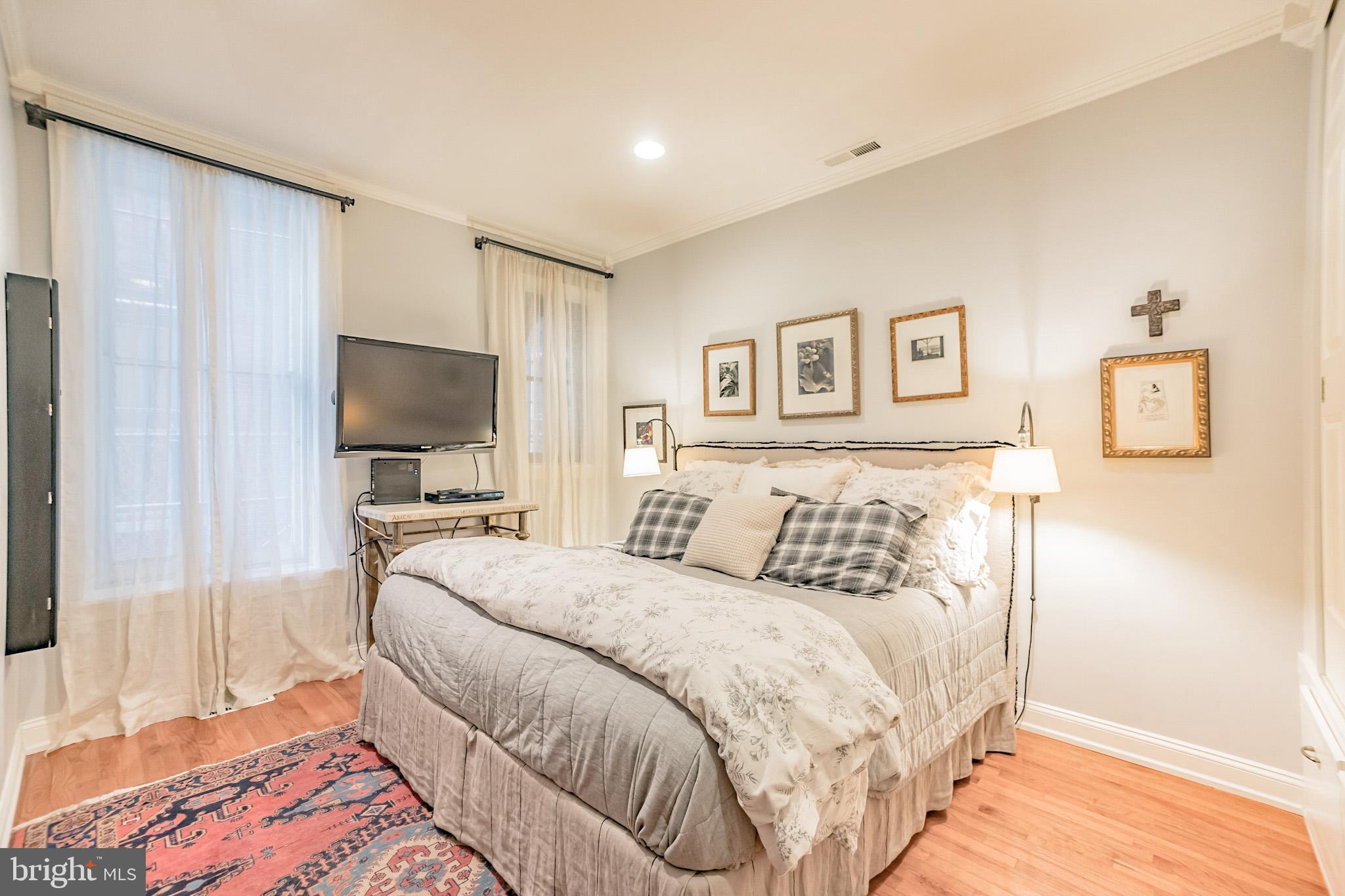 1717 Spring Garden Street, Unit B Philadelphia, PA 19130 - Photo 17 of 21