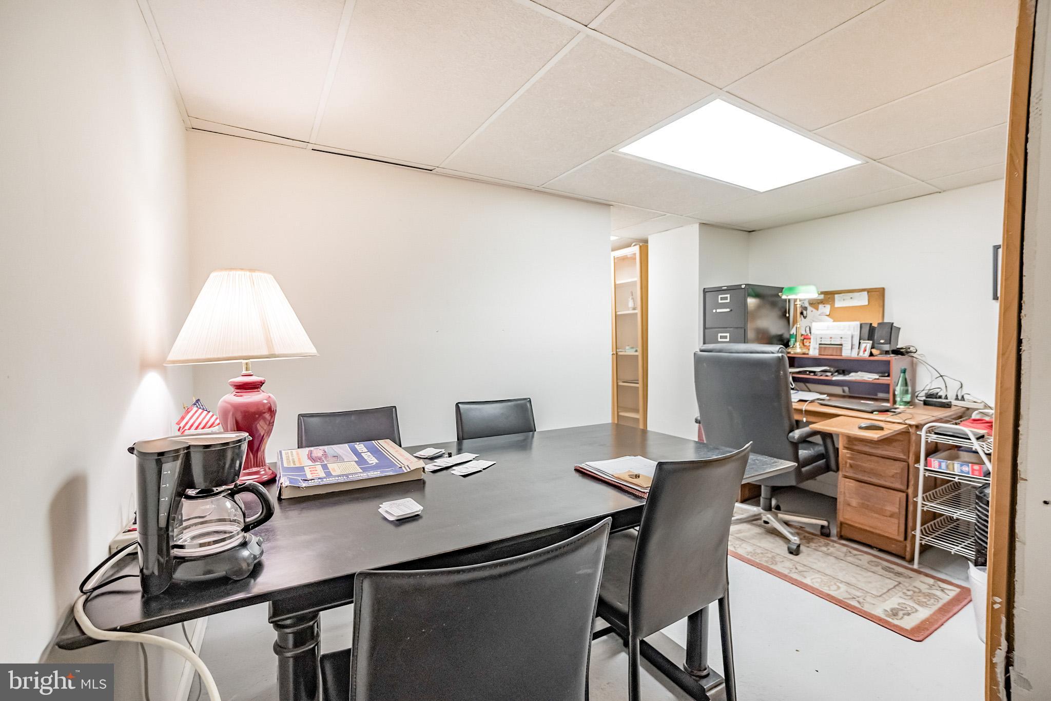 1717 Spring Garden Street, Unit B Philadelphia, PA 19130 - Photo 19 of 21