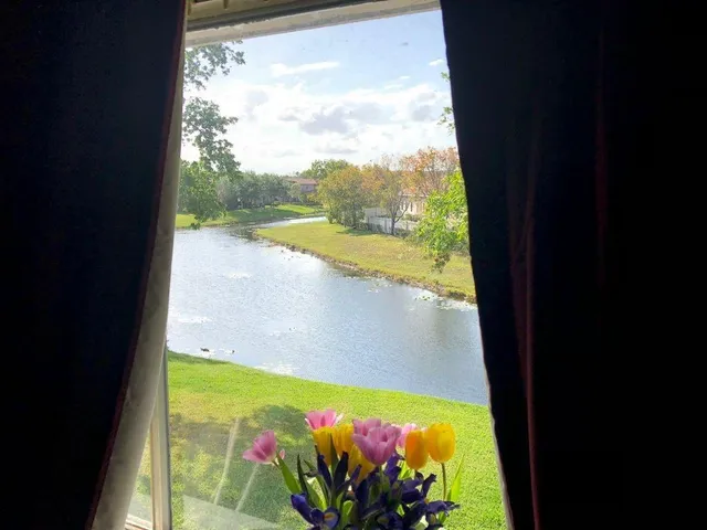 $169,000 | 3262 Coral Ridge Drive, Unit 3262, Coral Springs, FL 33065