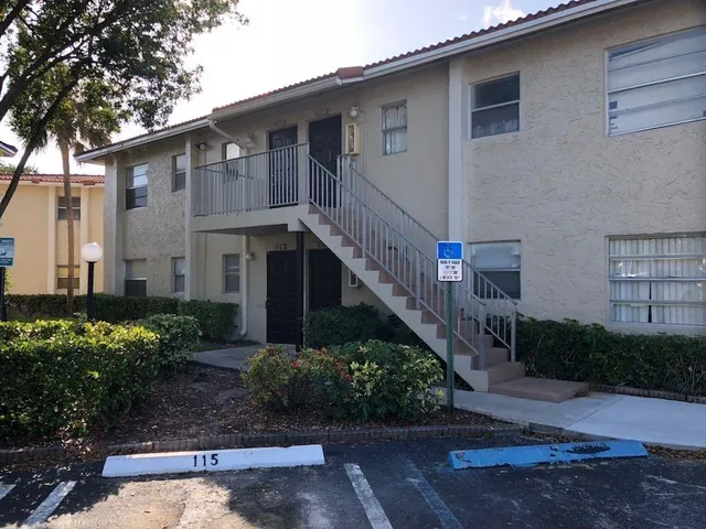 $169,000 | 3262 Coral Ridge Drive, Unit 3262, Coral Springs, FL 33065