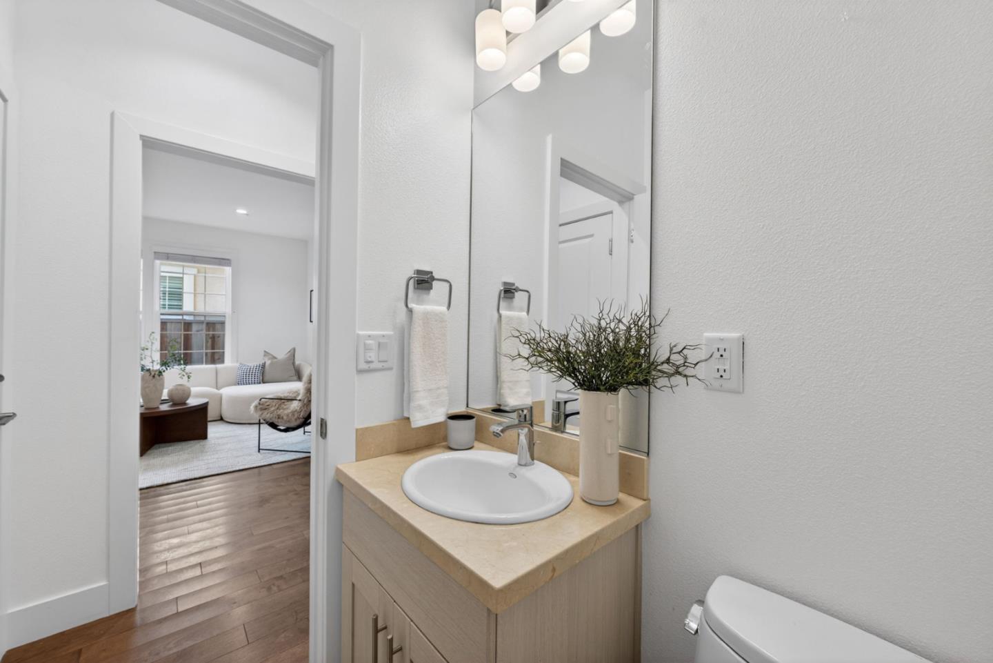 1083 Ed Roth Terrace Sunnyvale, CA 95051 - Photo 9 of 40