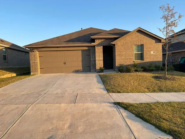 $2,300 | 1314 Gdn Grv Drive, Denton, TX 76207