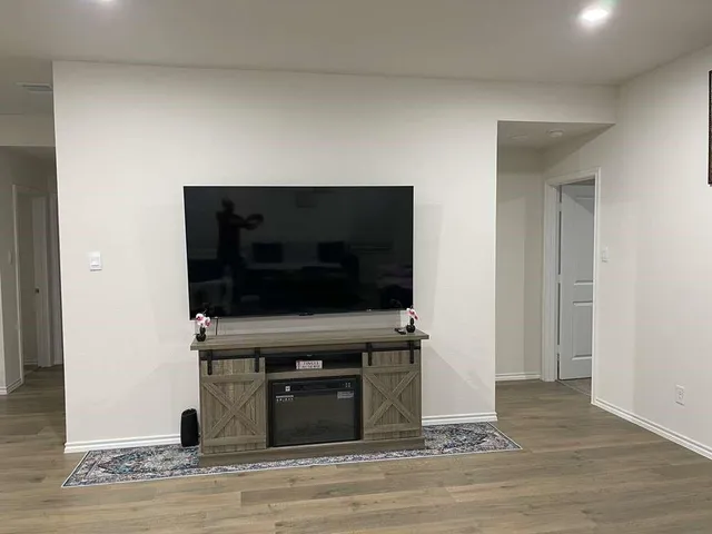 $2,300 | 1314 Gdn Grv Drive, Denton, TX 76207