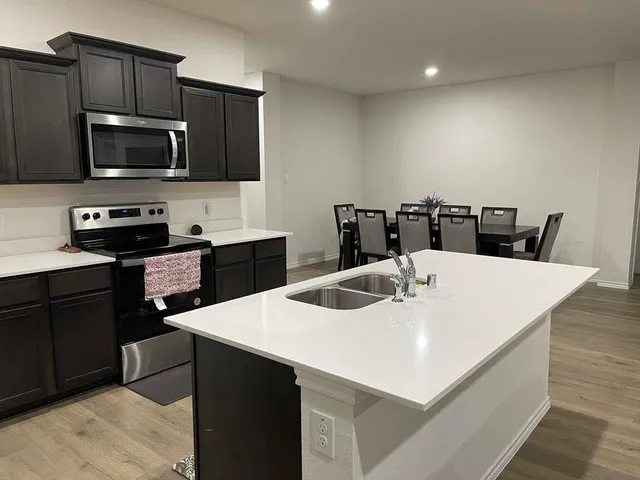 $2,300 | 1314 Gdn Grv Drive, Denton, TX 76207