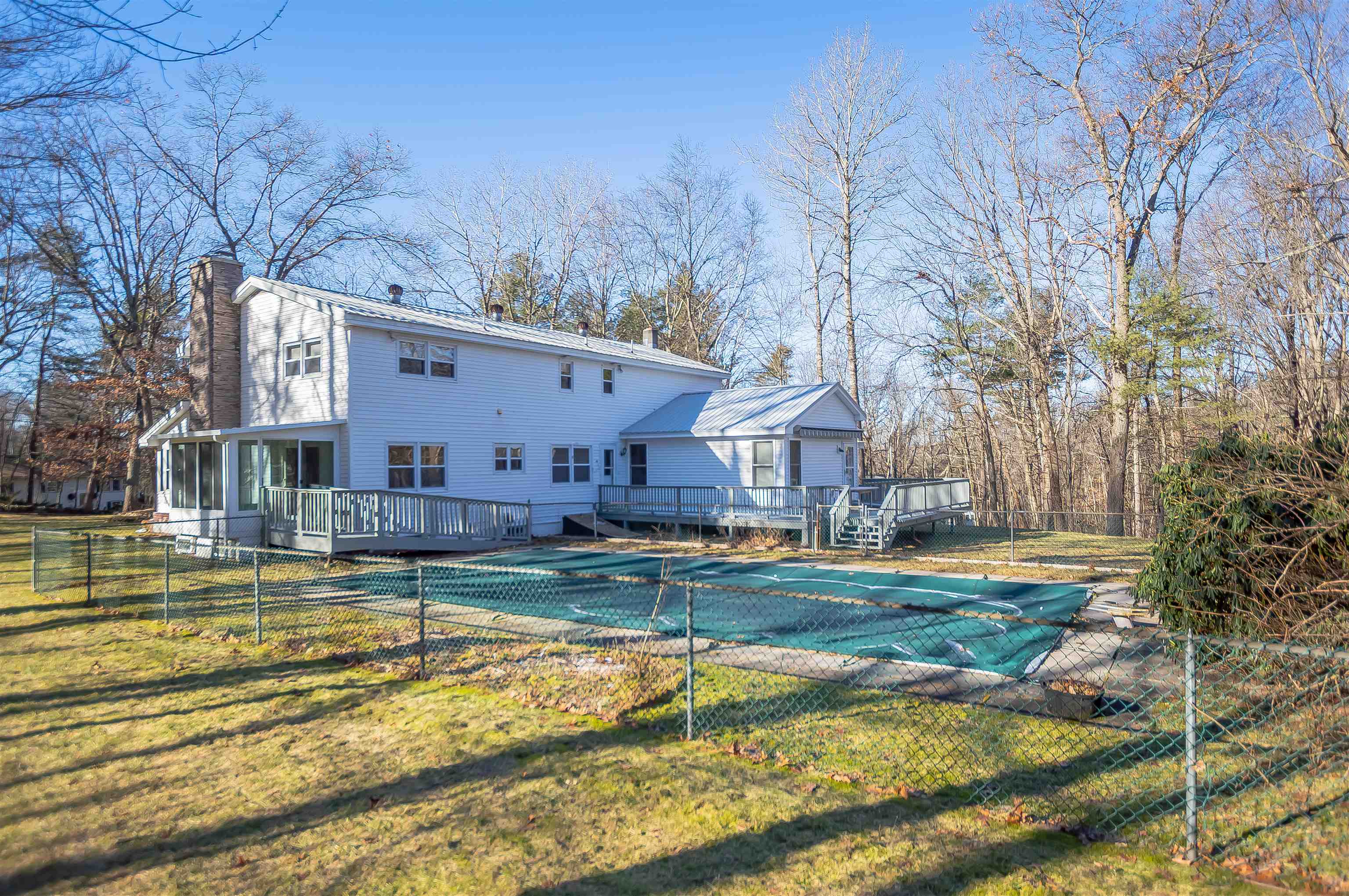 186 High Range Road Londonderry, NH 03053 - Photo 3 of 40 Gallery Image 3