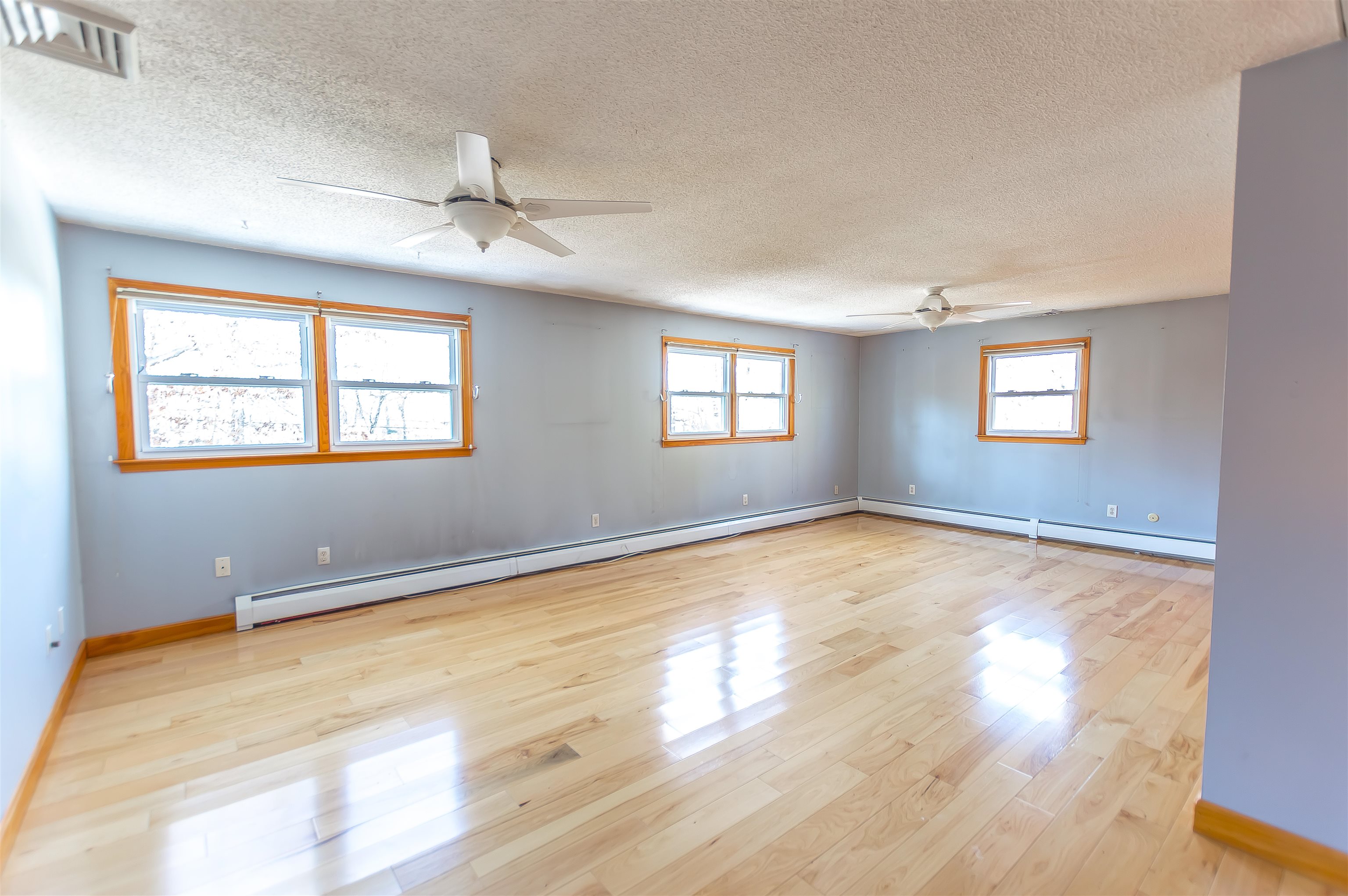 186 High Range Road Londonderry, NH 03053 - Photo 25 of 40 Gallery Image 25