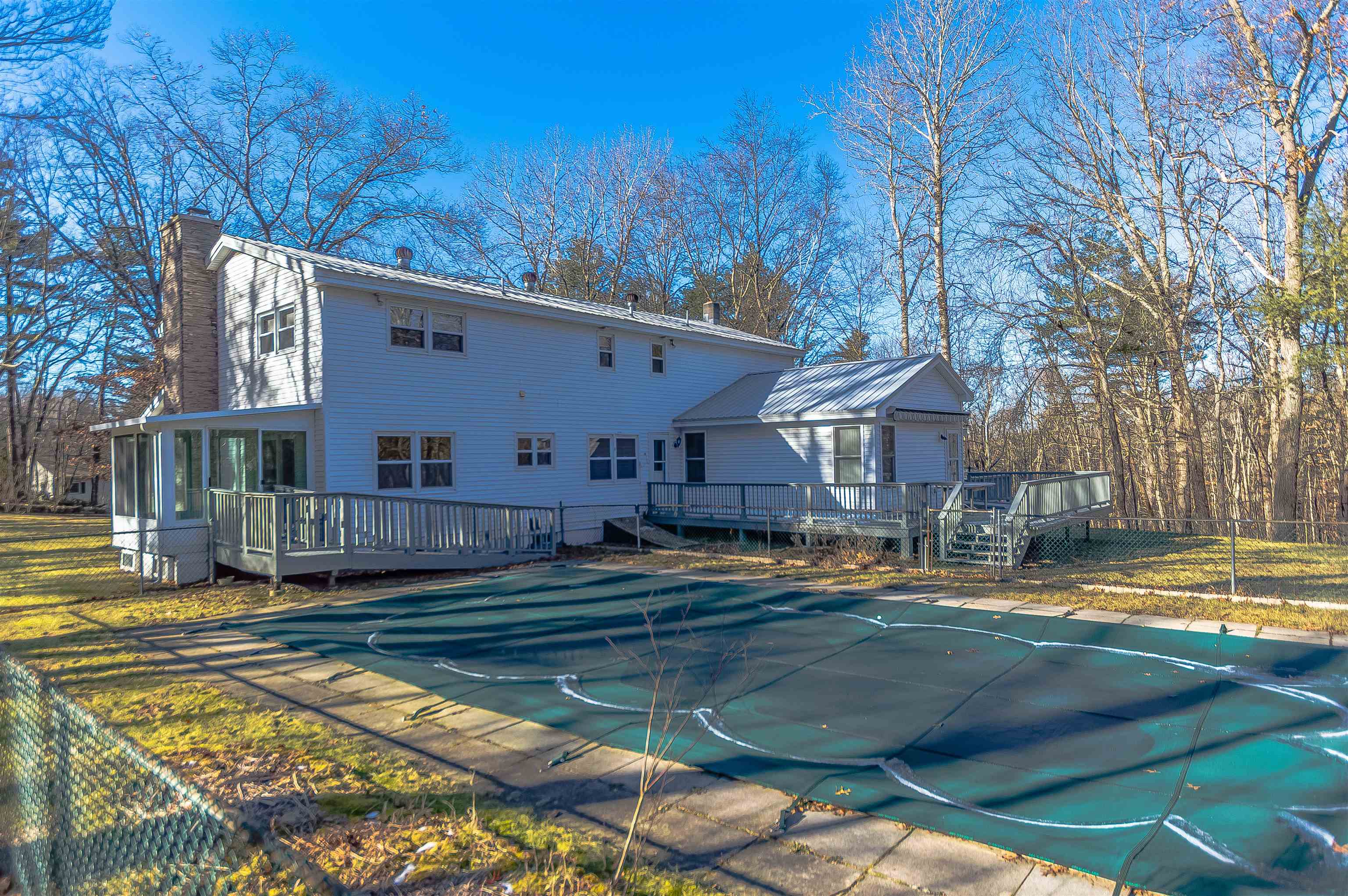 186 High Range Road Londonderry, NH 03053 - Photo 4 of 40 Gallery Image 4