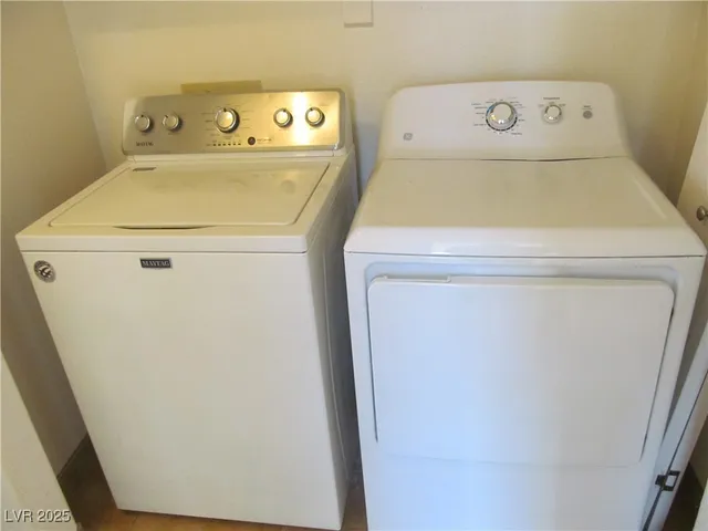 $2,600 | 9125 Sparklewood Court, Las Vegas, NV 89129