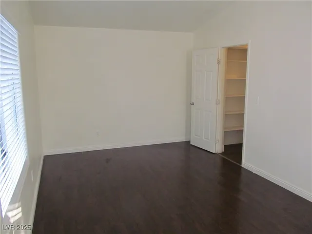 $2,600 | 9125 Sparklewood Court, Las Vegas, NV 89129