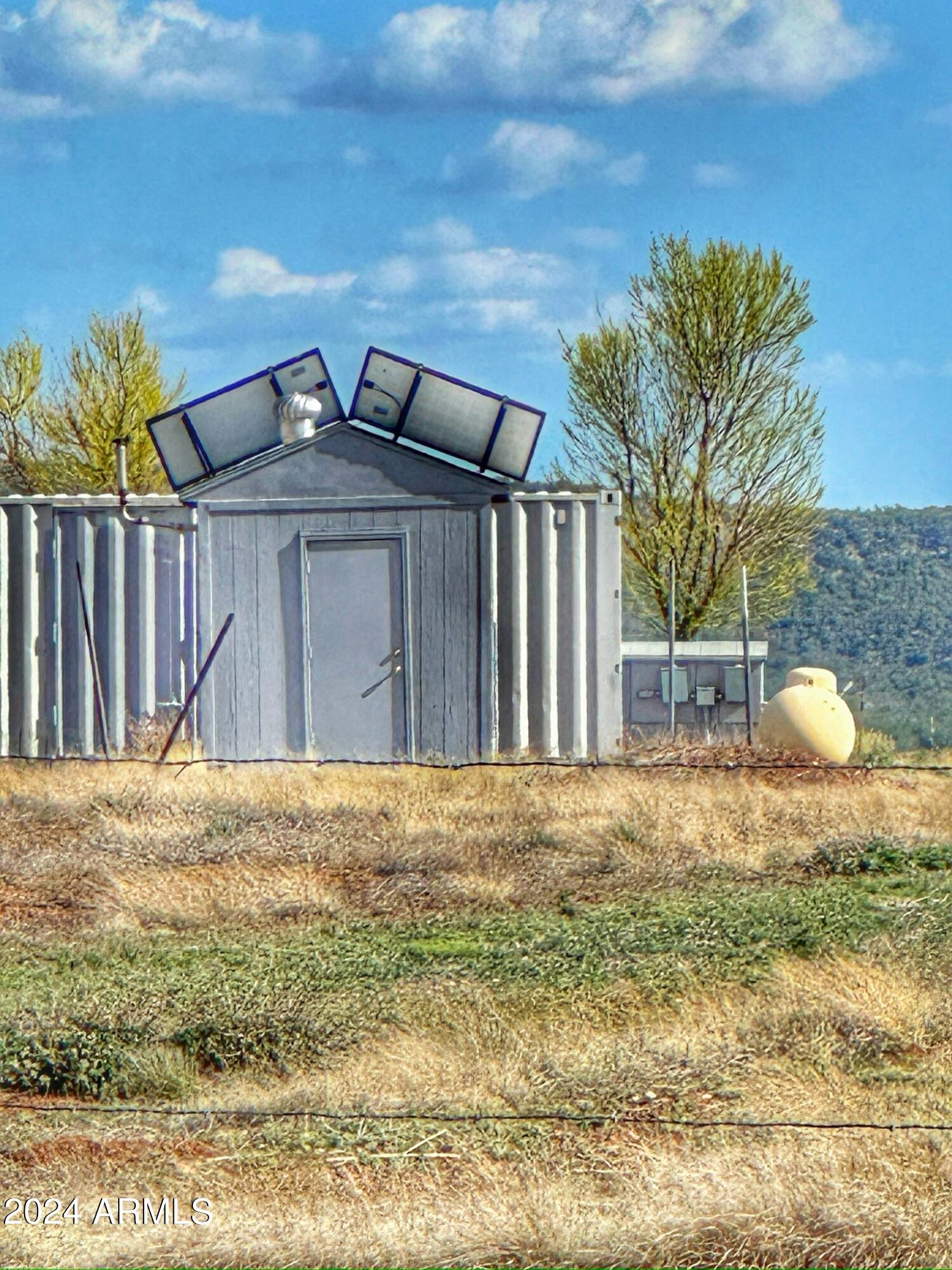 33677 West Signal View Road Seligman, AZ 86337 - Photo 20 of 34 IMG-1508