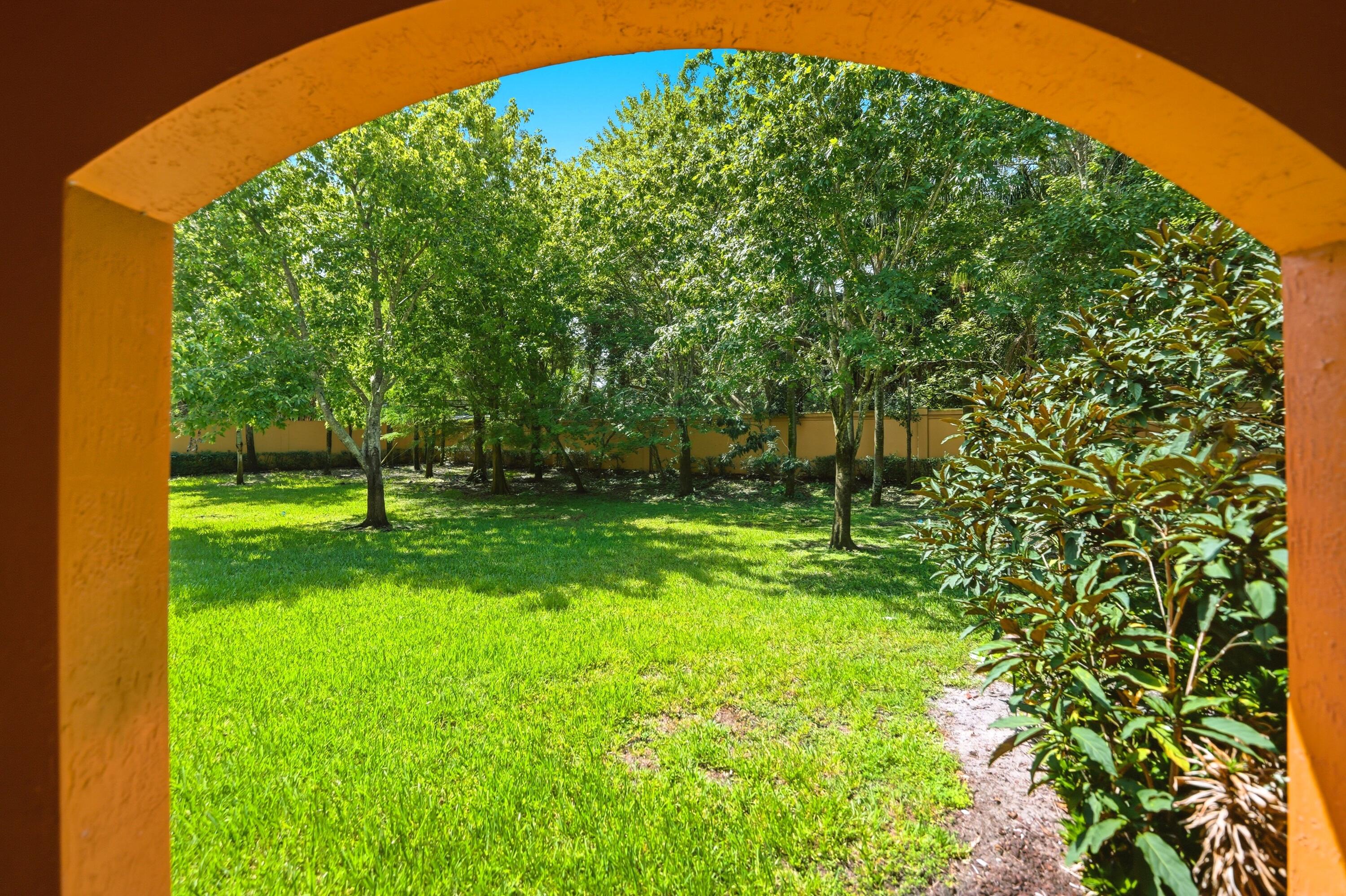 58 Southeast Palermo, Unit 104 Stuart, FL 34994 - Photo 24 of 37 52-print-58-se-palermo-ct-104